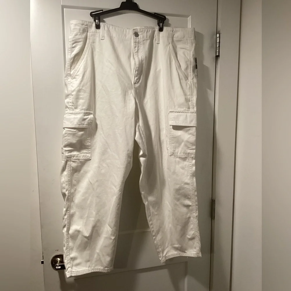 NWT Universal Thread Size 17 Boyfriend‎ Jeans White